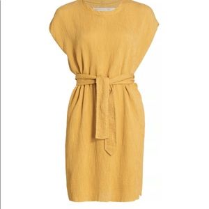 “ Offers “Vermillion RAQUEL ALLEGRA VIJA DRESS